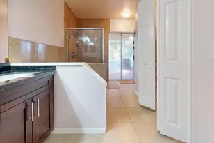 2398 SE Charleston Dr, Port Saint Lucie, FL 34952 - Photo 4