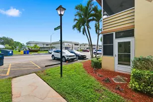 433 Flanders J, Delray Beach, FL 33484 - Photo 12