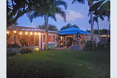 1613 Nanette Court, Lake Worth Beach, FL 33461 - Photo 32