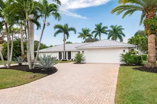 3201 SE Fairway W, Stuart, FL 34997 - Photo 6