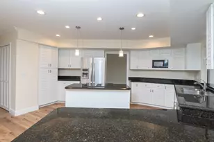 3201 SE Fairway W, Stuart, FL 34997 - Photo 16