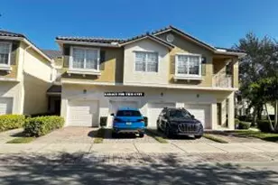 3031 SE Lexington Lakes Dr, Stuart, FL 34994 - Photo 1