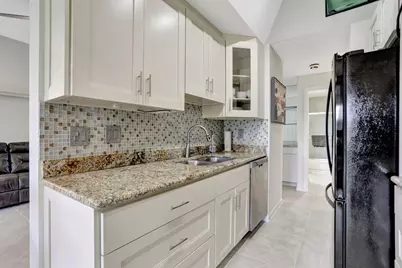 7460 La Paz Boulevard #108, Boca Raton, FL 33433 - Photo 10