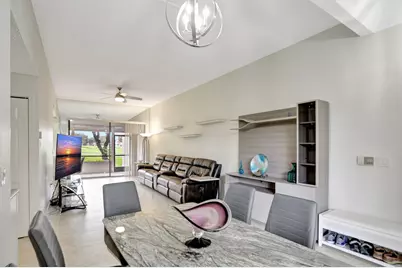 7460 La Paz Boulevard #108, Boca Raton, FL 33433 - Photo 4