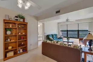 27 Plantation Dr, Vero Beach, FL 32966 - Photo 2