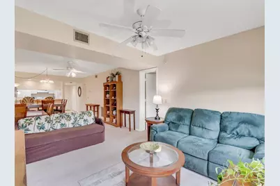 27 Plantation Drive #202, Vero Beach, FL 32966 - Photo 8