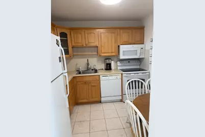 6 Abbey Lane #103, Delray Beach, FL 33446 - Photo 2