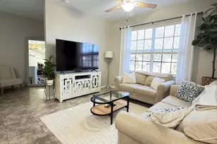 1560 SE Wilshire Pl, Stuart, FL 34994 - Photo 4