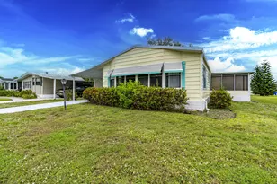 2791 SW Pontiac Pl, Stuart, FL 34997 - Photo 2