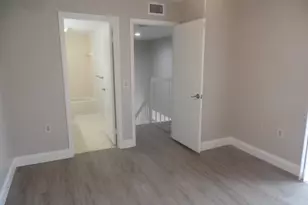 843 Blue Ridge Cir, West Palm Beach, FL 33409 - Photo 14