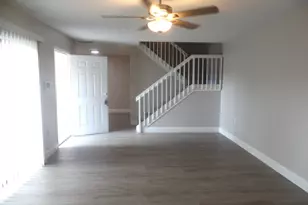 843 Blue Ridge Cir, West Palm Beach, FL 33409 - Photo 6