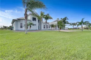 6405 Lily Ln SW, Vero Beach, FL 32968 - Photo 8