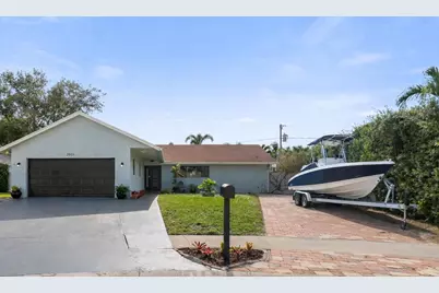 3904 NW Tracewood Lane, Boynton Beach, FL 33436 - Photo 2