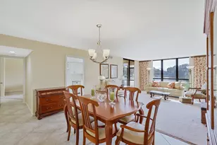 5344 Woodland Lakes Dr, Palm Beach Gardens, FL 33418 - Photo 2