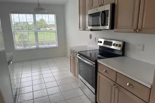 17061 Emile St, Boca Raton, FL 33487 - Photo 16
