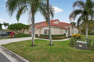 908 Windermere Way, Palm Beach Gardens, FL 33418 - Photo 1