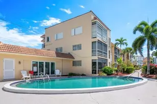 331 SW 8th St, Boca Raton, FL 33432 - Photo 1