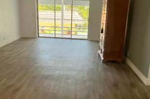 331 SW 8th St, Boca Raton, FL 33432 - Photo 4