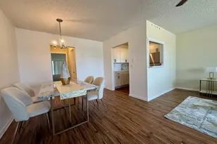 158 Easthampton G, West Palm Beach, FL 33417 - Photo 2