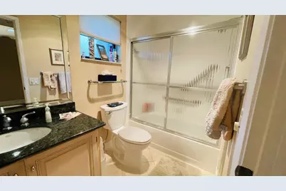 6165 Sunny Pointe Circle, Delray Beach, FL 33484 - Photo 12