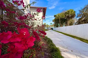 1009 S Indian River Dr, Fort Pierce, FL 34950 - Photo 18