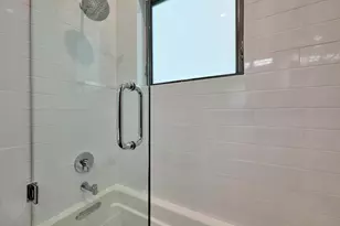 2751 NE 22nd Ct, Pompano Beach, FL 33062 - Photo 28