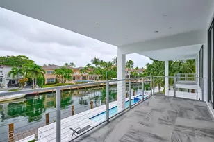 2751 NE 22nd Ct, Pompano Beach, FL 33062 - Photo 30