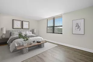 5480 N Ocean Dr, Singer Island, FL 33404 - Photo 14