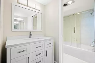 5480 N Ocean Dr, Singer Island, FL 33404 - Photo 10