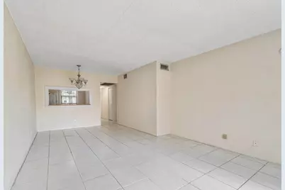 6736 Palmetto Circle S #105, Boca Raton, FL 33433 - Photo 12