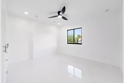 7523 Pine Tree Lane, West Palm Beach, FL 33406 - Photo 22