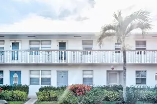 22 Kent B, West Palm Beach, FL 33417 - Photo 2