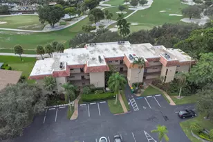 200 Jacaranda Country Club Dr, Plantation, FL 33324 - Photo 28