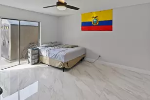 1040 Summit Pl Cir, West Palm Beach, FL 33415 - Photo 14