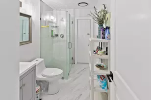 1040 Summit Pl Cir, West Palm Beach, FL 33415 - Photo 16