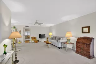 615 High Point Dr, Delray Beach, FL 33445 - Photo 6