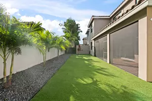 8060 Cactus Quartz Cir, Delray Beach, FL 33446 - Photo 2