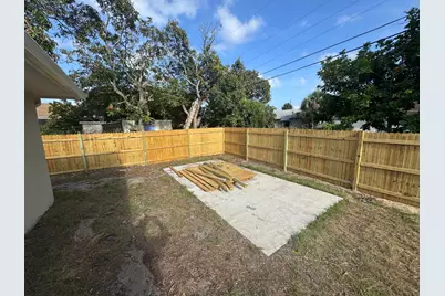 857 W 3rd Street, Riviera Beach, FL 33404 - Photo 24