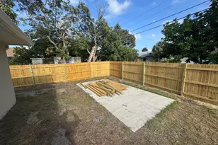 857 W 3rd St, Riviera Beach, FL 33404 - Photo 24