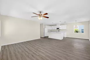 857 W 3rd St, Riviera Beach, FL 33404 - Photo 4