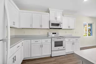 857 W 3rd St, Riviera Beach, FL 33404 - Photo 10