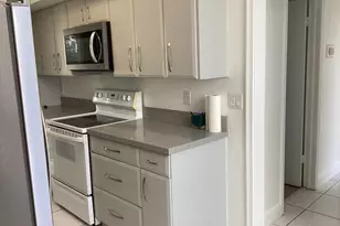 2308 Bridgewood Dr, Boca Raton, FL 33434 - Photo 18