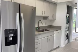 2308 Bridgewood Dr, Boca Raton, FL 33434 - Photo 16