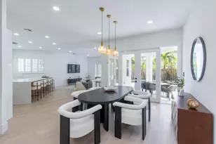 2443 Players Ct, Wellington, FL 33414 - Photo 6