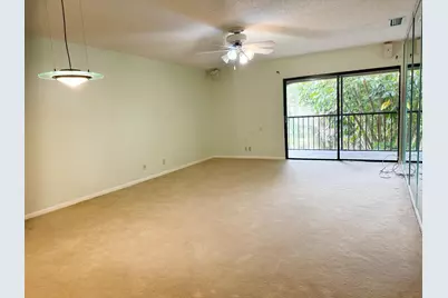 924 SW 9th Street Circle #206, Boca Raton, FL 33486 - Photo 4