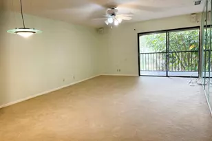 924 SW 9th St Cir, Boca Raton, FL 33486 - Photo 4