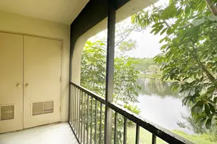 924 SW 9th St Cir, Boca Raton, FL 33486 - Photo 1