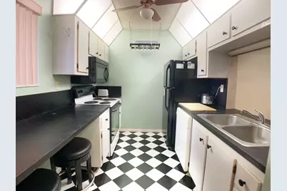 924 SW 9th Street Circle #206, Boca Raton, FL 33486 - Photo 16