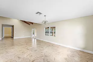 4572 White Cedar Ln, Delray Beach, FL 33445 - Photo 4