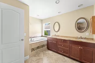 4572 White Cedar Ln, Delray Beach, FL 33445 - Photo 10